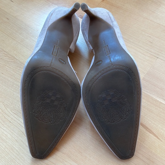 Vince Camuto suede Dorsey heels - Picture 10 of 12